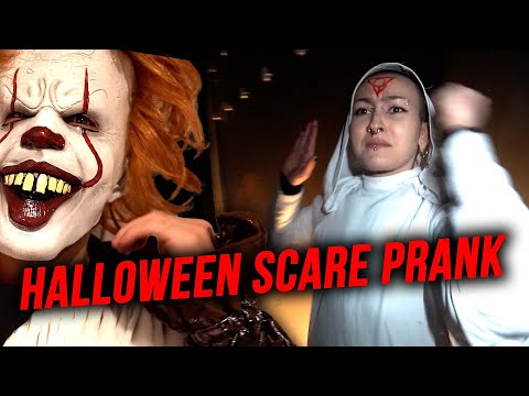 VI GÖR KAOS PÅ GRÖNALUND *HALLOWEEN*
Spola fram till 4:43 så får ni se mig ?? VI GÖR KAOS PÅ GRÖNALUND *HALLOWEEN*
Spola fram till 4:43 så får ni se mig ??