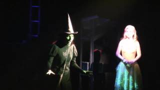 Musik-Video-Miniaturansicht zu Ik lach om zwaartekracht [Defying Gravity] Songtext von Wicked (Musical)