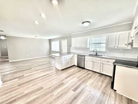Bright & Spacious 3 Bedroom Brick Home with Double Carport & Large Backyard property video