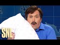 Weekend Update: My Pillow CEO, Mike Lindell, on Getting Banned from Twitter - SNL