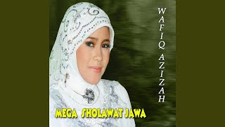 Download lagu Roboh Roboh Gedang mp3