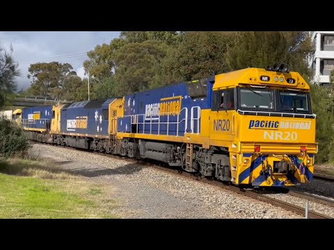 #NR20, AN5 & NR97 lead 7MP7 through Keswick