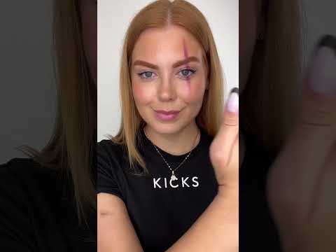 KICKS makeupartist Isabella har tagit fram en snabb och vrålsnygg tolkning av den klassiska clownlooken