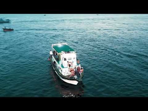 Rustam cruise in manora Beach