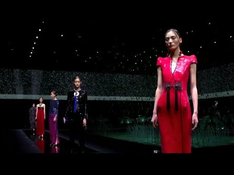 GIORGIO ARMANI Fall Winter 2020/21 - Milan Fashion Week Fashion Week | Full Fashion Show | Haute Lif
