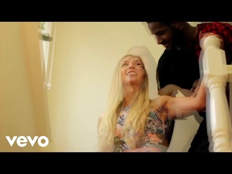 Kemm - Blame The Bar Tender (Official Video)