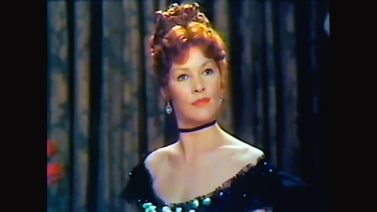 Miniature de la vidéo THE INCREDIBLE SARAH (1976) Clip - Glenda Jackson du film The Incredible Sarah