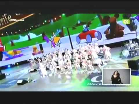 MURGA TRIQUI TRAQUITOS. MIRANDO A MI ALREDEDOR COMO UN MENOR CRITICO YO 2014