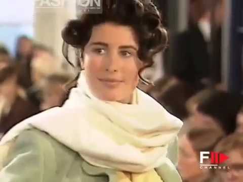 "Paul Costelloe" Autumn Winter 1992 1993 London 1 of 3 Pret a Porter Woman by FashionChannel