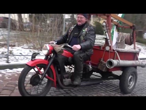 Heiko und sein EMW-Feuerwehr-Mäppl auf Schloss Augustusburg