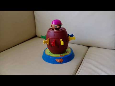 Tomy super pirate - pop up pirate game