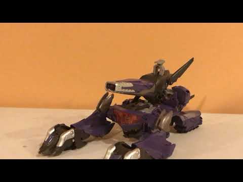 Transformers Prime Voyager Class Shockwave Review