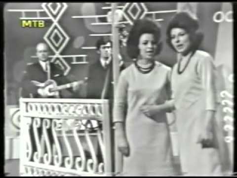 Lenche bolno lezhi   Sisters Mavrovski