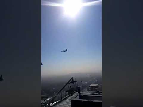 PAF JF-17 formation flypast across the Centaurus Mall Islamabad #Airshow #shorts #MilitaryAviation