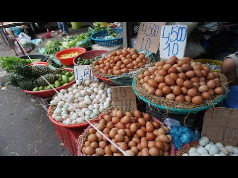 Evening Food Market Scenes @Phsa Tumnob - Walking Around Tumnob Market in Evening