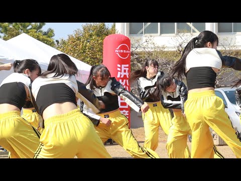 58「JK ダンス」 ラインがくっきり浮き上ががる圧巻のパフォーマンス