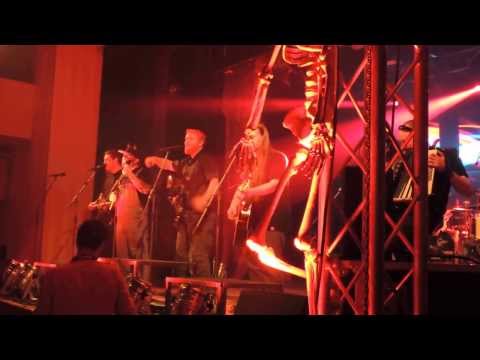 Divokej Bill - Všema deseti (Brno, Možná přijde i pekelník TOUR 2014)