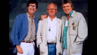 The Shadows Lady Of The Morning [ live at The Paris Olympia with Spoken intro ]