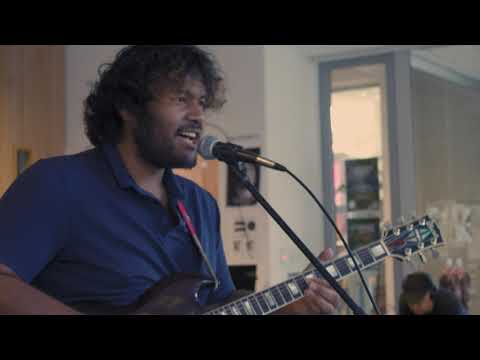 95bFM Drive Island: LEAO - 1000 FANTOMS