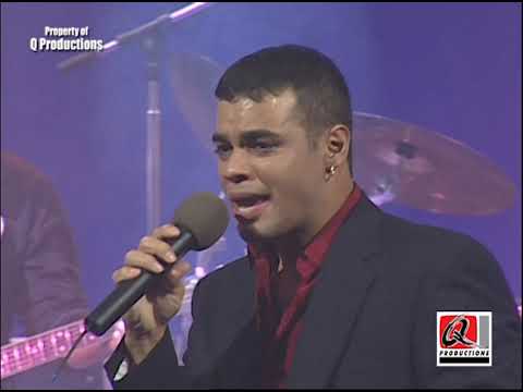 Ricardo Castillon y La Diferenzia - Hay Unos Ojos /  Media Vuelta (Live) Q Productions Soundstage