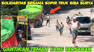 Download lagu Aksi Heroik Sopir Truk Siba Surya Tinggalkan Kemudi Gantikan Teman Yang Terjebak di Sitinjau Lauik mp3