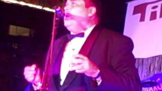 Los Straitjackets & Big Sandy "Have Love Will Travel" Live @ Tiki Oasis 11!