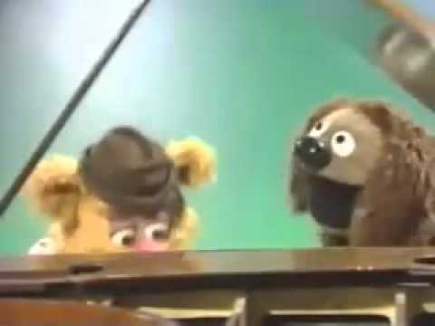 The Muppet Show - Rowlf and Fozzie - Piano Duet