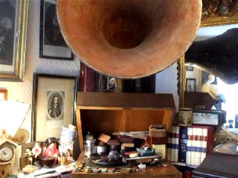 "Inno De Mameli" (Navarro) sung by Grande Coro - Italian Columbia C 1930