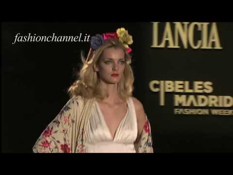 ANDRES SARDA Autumn Winter 2011 2012 Madrid HD 2 of 4 pret a porter by Fashion Channel