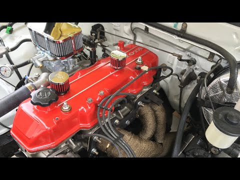 First Start - Toyota 20R Weber 32/36 Carb - 1977 Pickup/Hilux/Chinook]