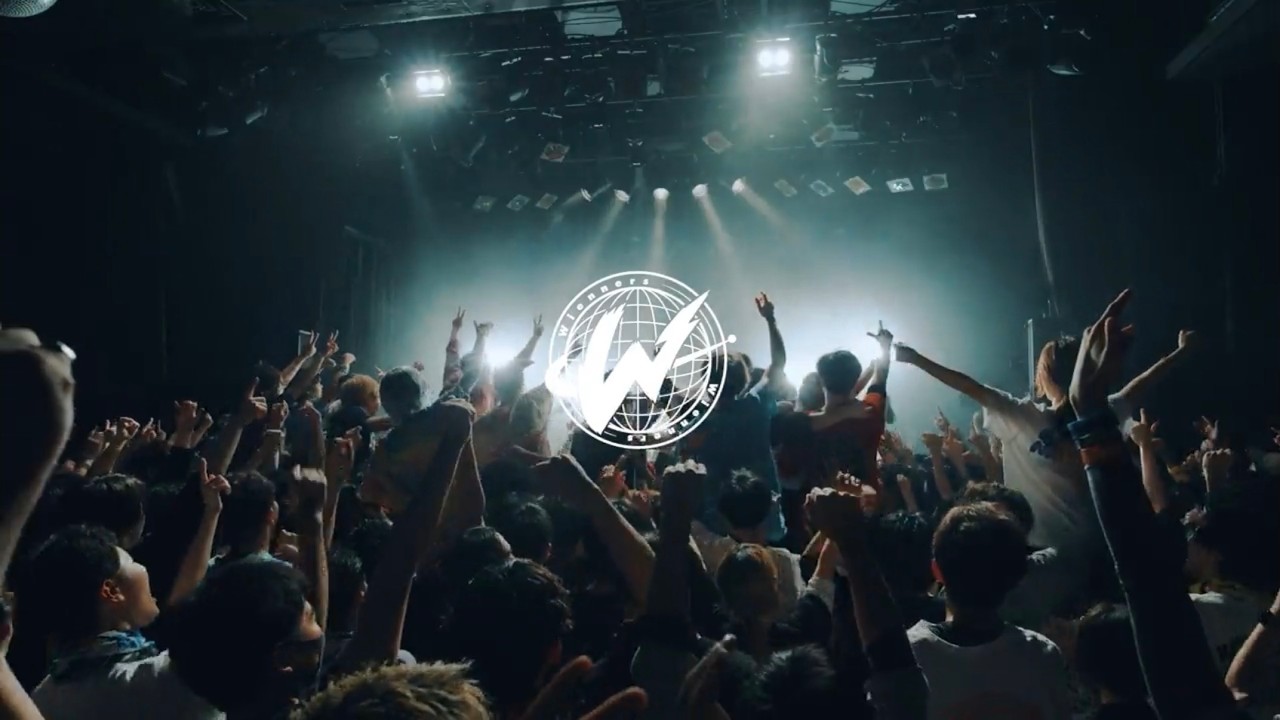 Wienners "CULT POP SHOW"