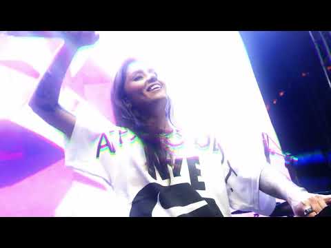 DJ PAULA MALDI - SHOW (São Paulo - SP) Evento Universitário, Vale Do Anhangabaú (After Movie) Tratto