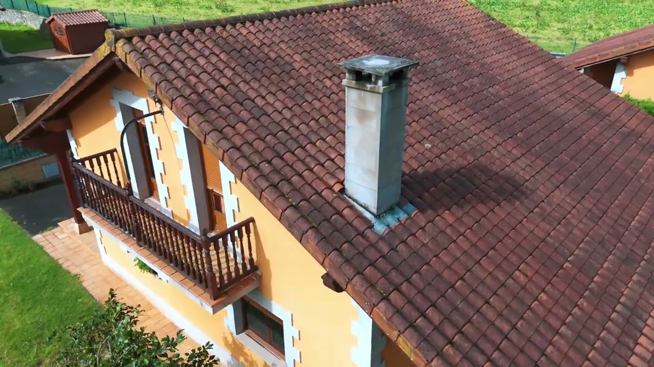 Vídeo de inspección de cubiertas y tejados con drones