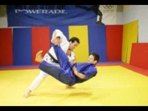 Judo one hand reversal - Kibisu gaeshi