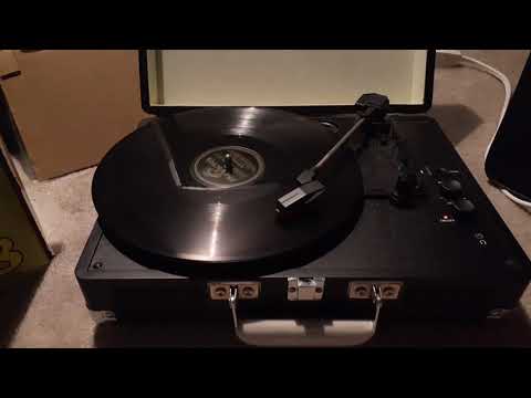 Ted Weems and his orchestra play the song Heartaches 1947