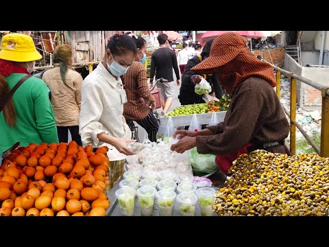 Break Time Street Food For Sales At For Garment Factory workers