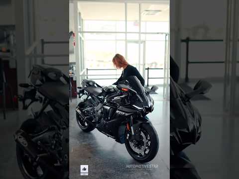 black r1 2026 - test sound 💗 #reaction