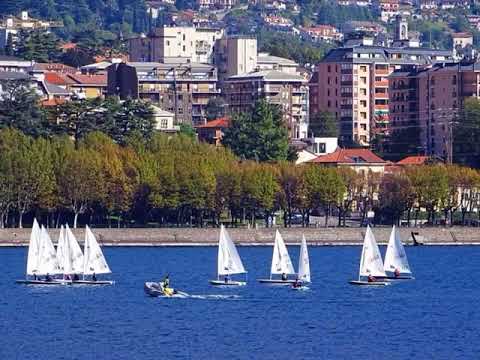 Vele, vento e blu sul Lago di Como