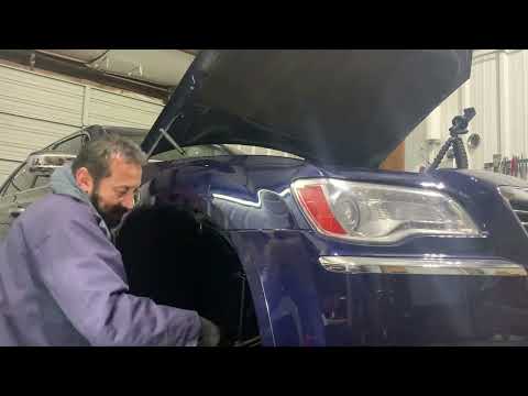 300 Chrysler 2013 front struts