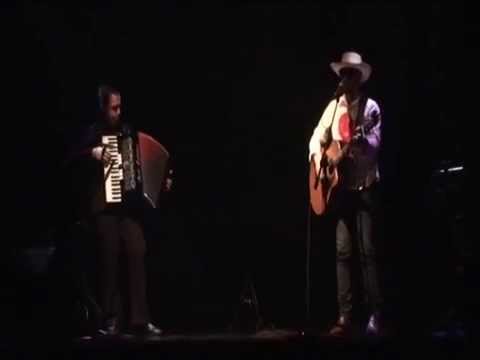 ROSARITO. "fresas salvajes". Bombo y Platillo. Centro Cívico Delicias. 25/05/14