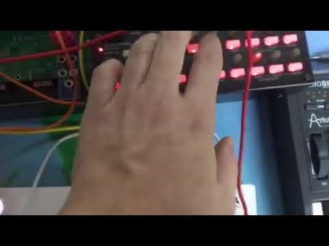 Decoupling gate and pitch sequencing