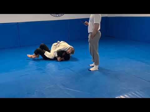 Anton vs Christian Quadros - Axis bjj