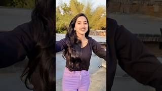 Download lagu aaja baharon ki Malika ✨🔥💜#trending#viralshort#love #youtubeshorts#dance#shorts#hemayadav mp3