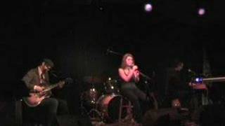 Chelsea Lee Covers-Counting Crows-Round Here