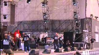 Fabri Fibra - Applausi per Fibra live con Nesli