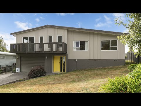 17 Westhaven Drive, Tawa, Wellington, 4 bedrooms, 2浴, House