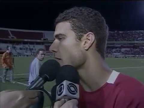 Internacional 3 x 2 Coritiba - Campeonato Brasileiro 2005