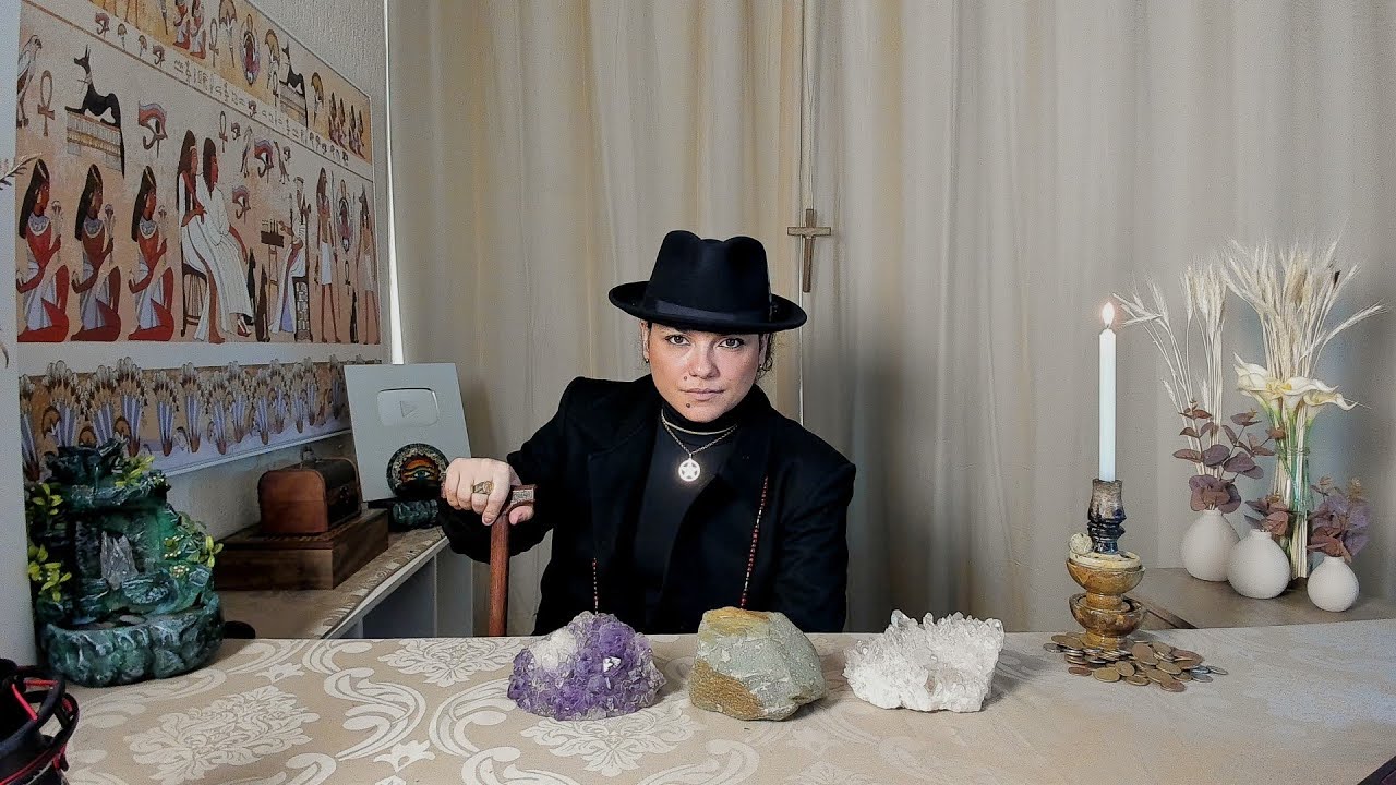 SEUS PRÓXIMOS 10 DIAS[Escolha uma pedra e veja sua energia e orientação].