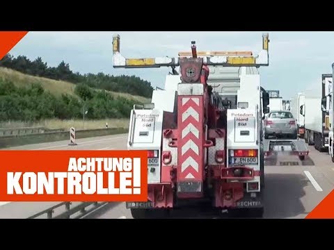 Schwerer Unfall auf Autobahn! LKW-Abschlepper kommen nicht durch den Stau! 1/2 | Achtung Kontrolle