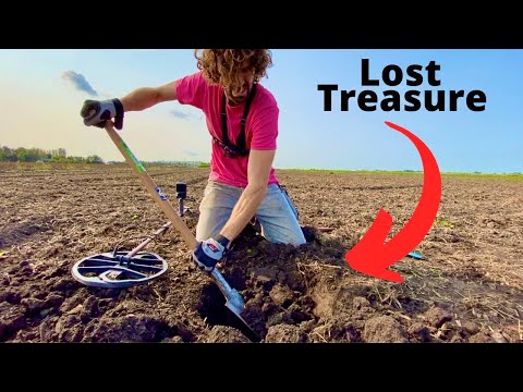 Ricerca di tesori perduti con il metal detector! (Monete e gioielli antichi ritrovati)